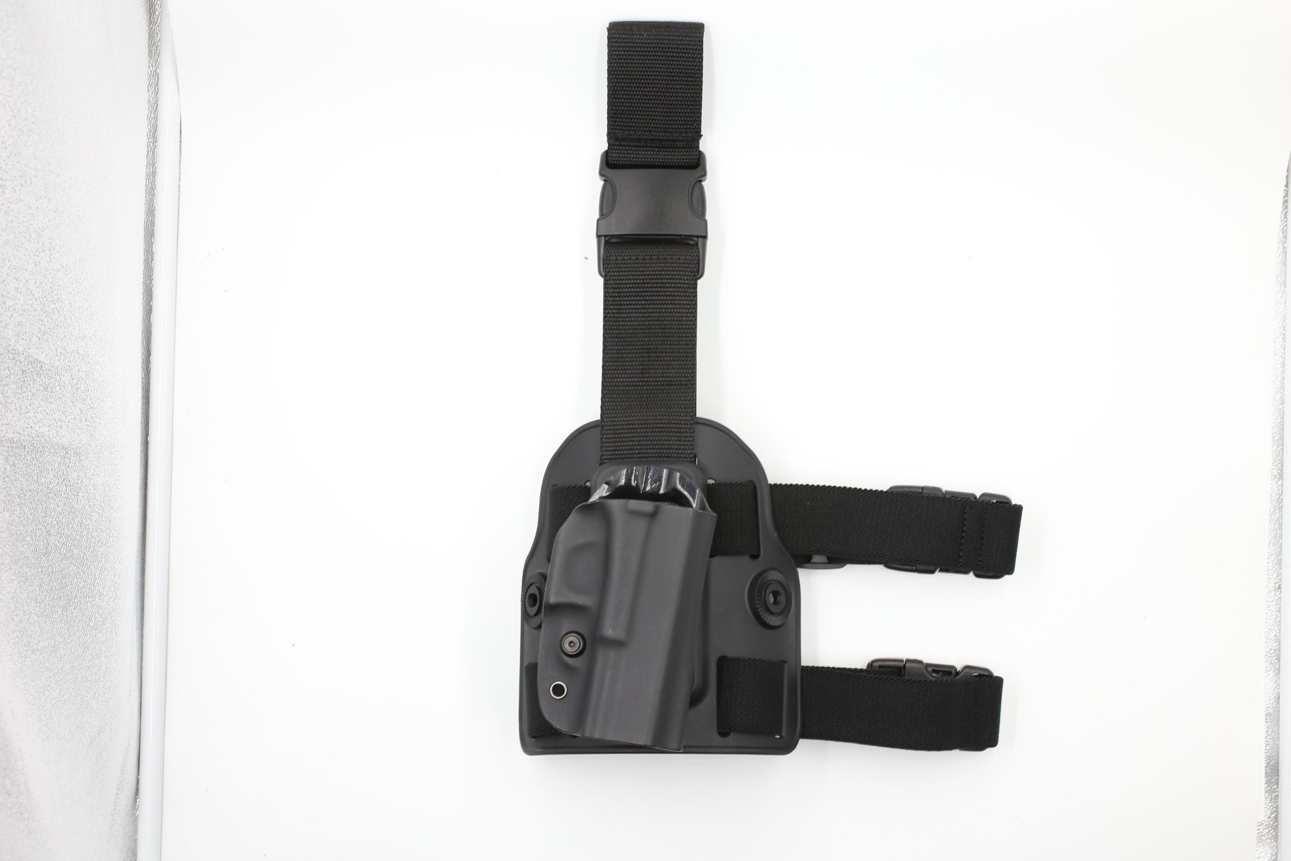 Glock 19 kydex leg holster